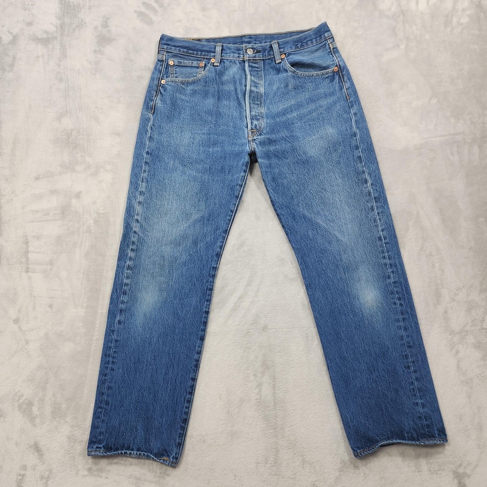 Vintage Levi's 501 Jeans Mens 32x28* Blue Medium Wash Straight Leg Denim Casual